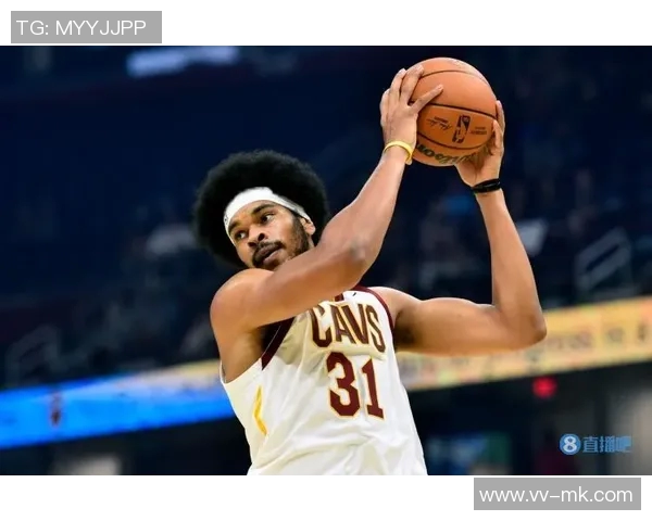 纳兹里德表现出色12投8中砍下25分10篮板三分球命中率高达71 纳兹里德表现出色12投8中砍下25分10篮板三分球命中率高达71